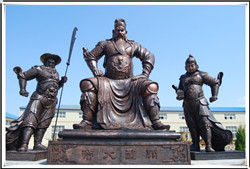 定做大型關公雕塑